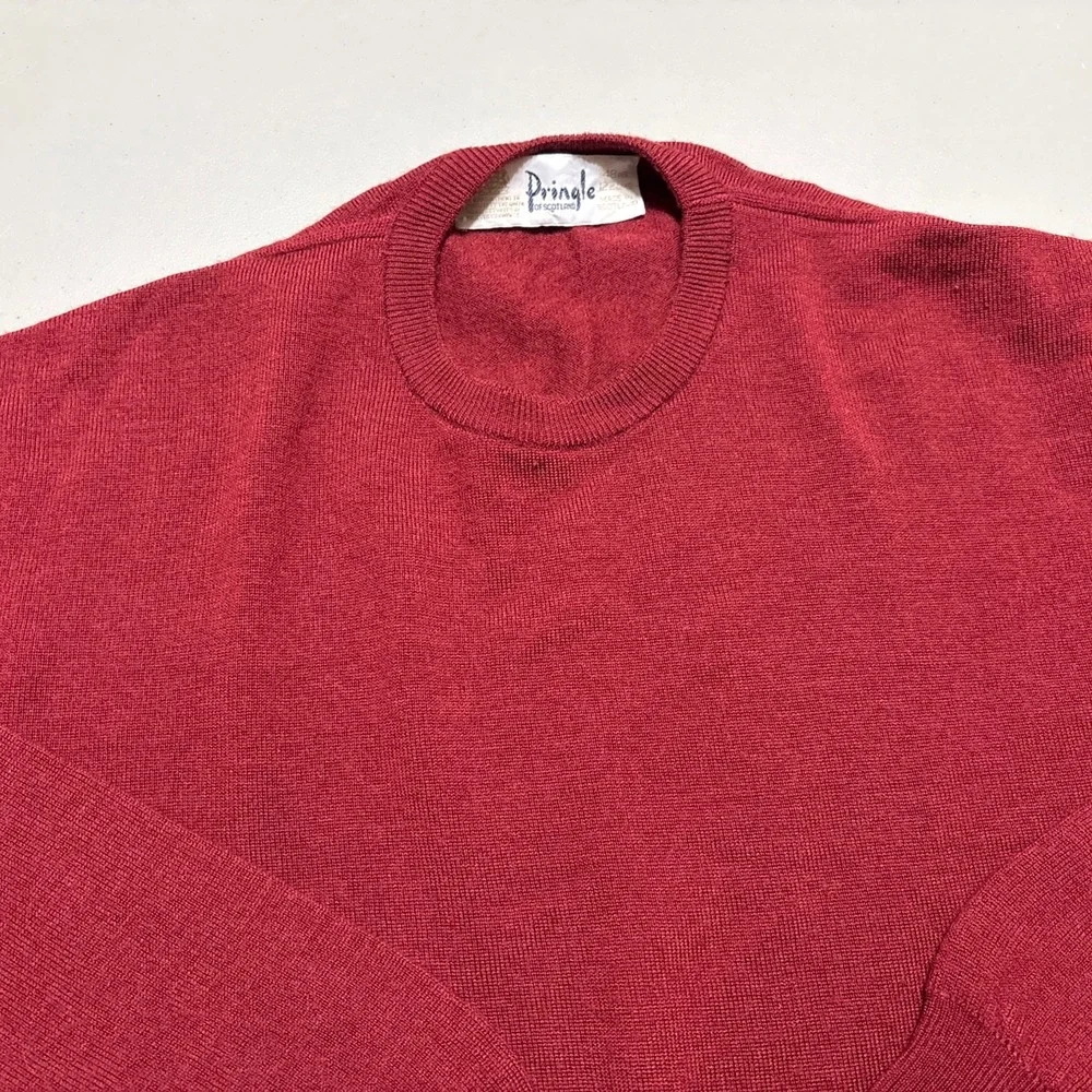Vintage Pringle of Scotland 100% New Wool Burgundy Pullover Sweater Size 48
